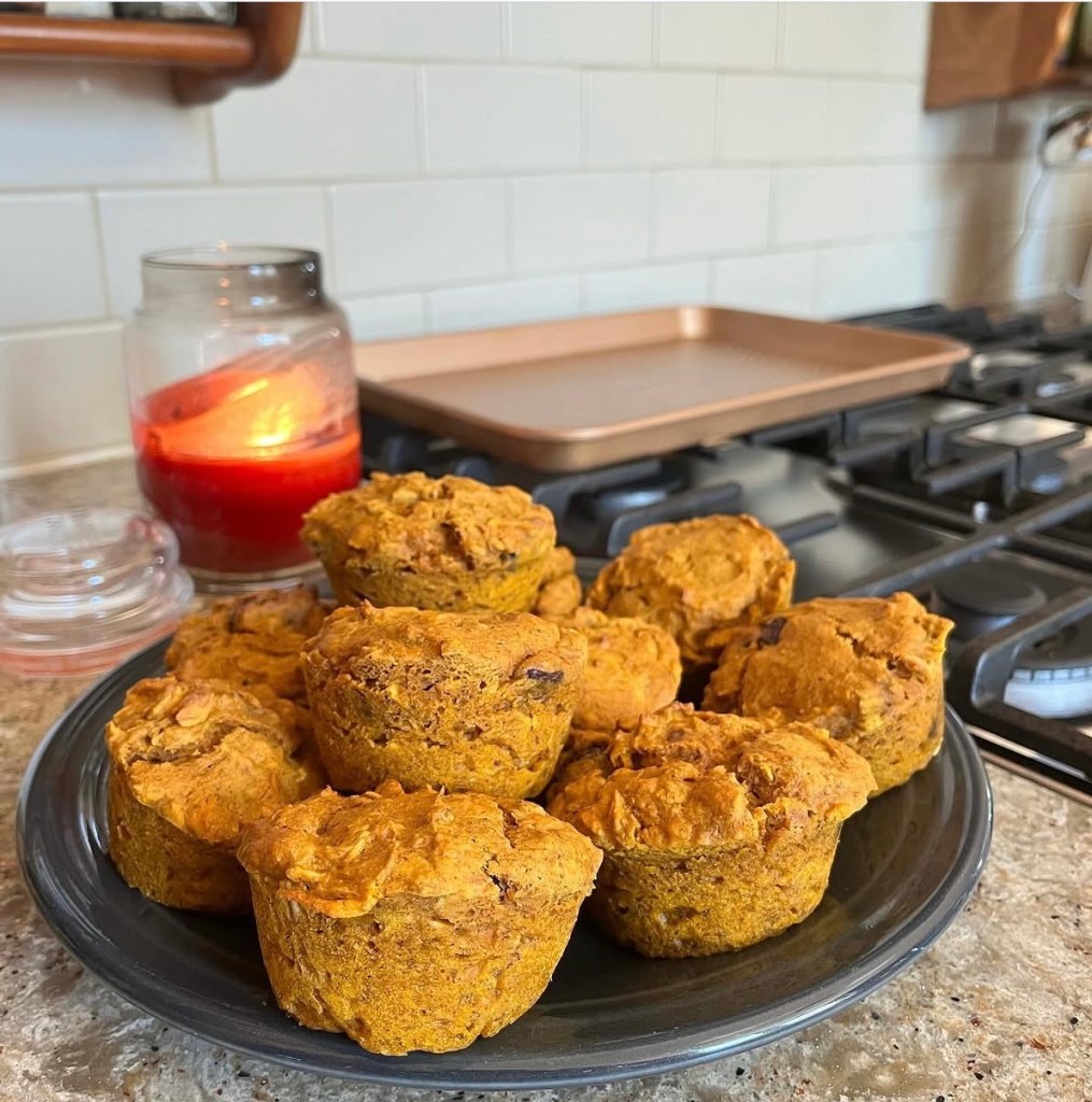 Pittsburgh postpartum doula baked muffins for a breastfeeding mom to eat for a late night snack